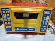 TYCO Real Cookin 1988 Tasty Bake Oven w/ Spatula Acc Toy Set DISCONTINUED