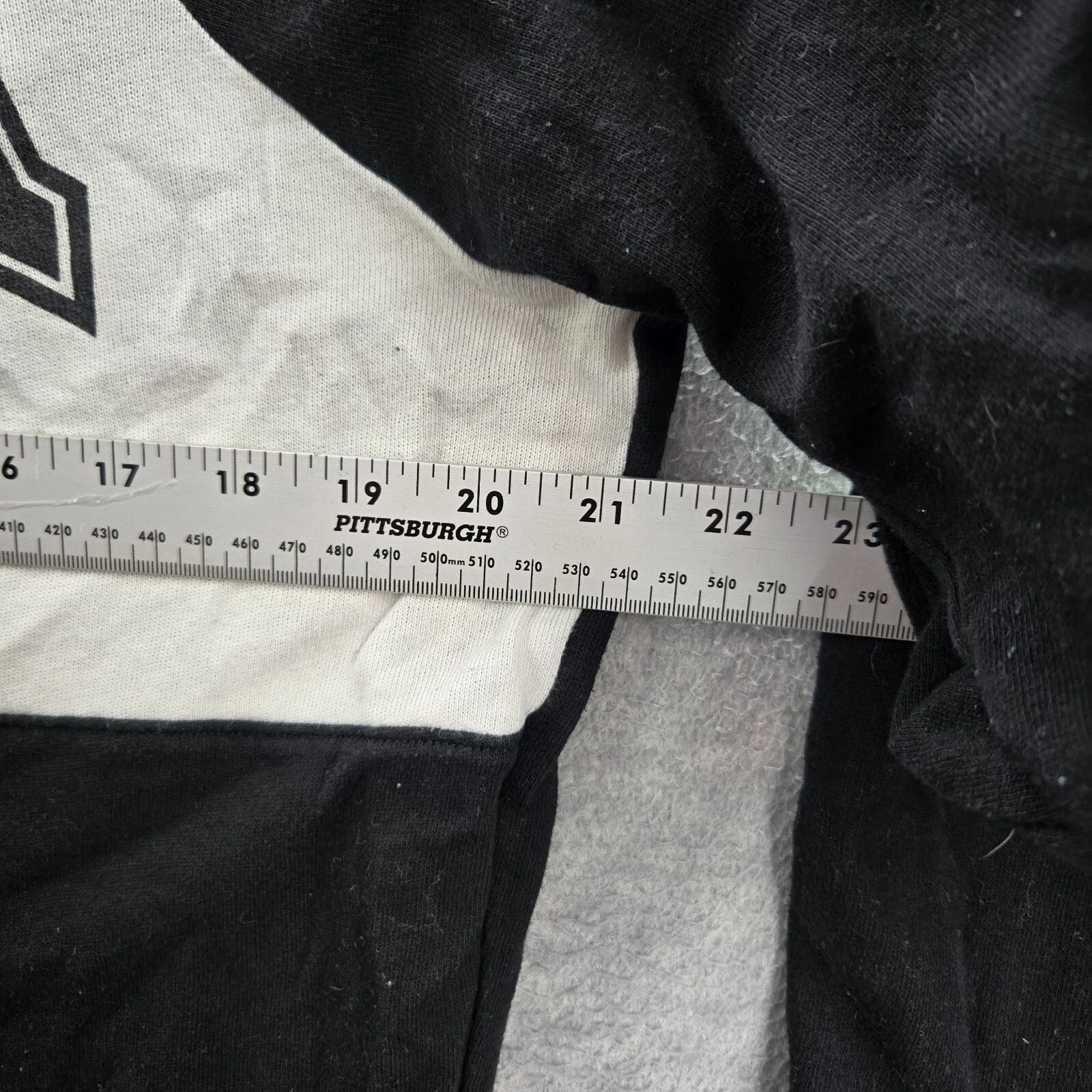 victoria-secret-vs black hoodie logo pockets sweatshirt