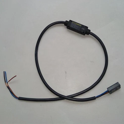 Omron EE-2002 Photoelectric Sensor New One EE2002 Free Shipping - Picture 3 of 4