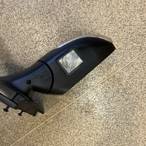 FORD FOCUS MK3 11-14 LEFT wing mirror in Blue with Puddle light - 9 pin plug  - Picture 2 of 5