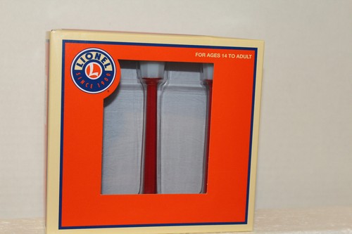 Lámparas de calle clásicas rojas LIONEL # 37151 | Condition: New
