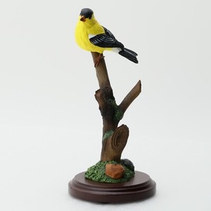 Richard Lamson AMERICAN GOLDFINCH Resin Bird Figurine w/ Attached Base - Signed