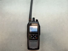 Icom IC-F3400DS VHF 136–174MHz (No battery, damaged screen but still works)