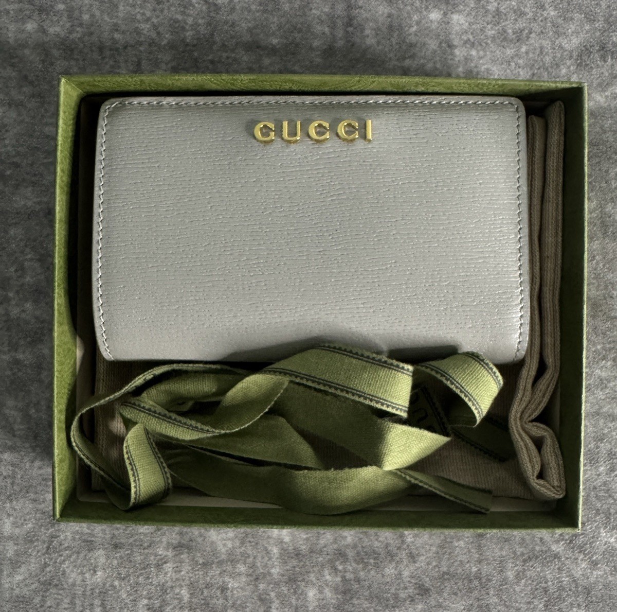 Gucci Interlocking Gray Leather Large Bifold Snap… - image 1