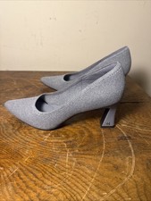 Cosy Island Gray SereneTouch Pointed Women's Shoes Size 6