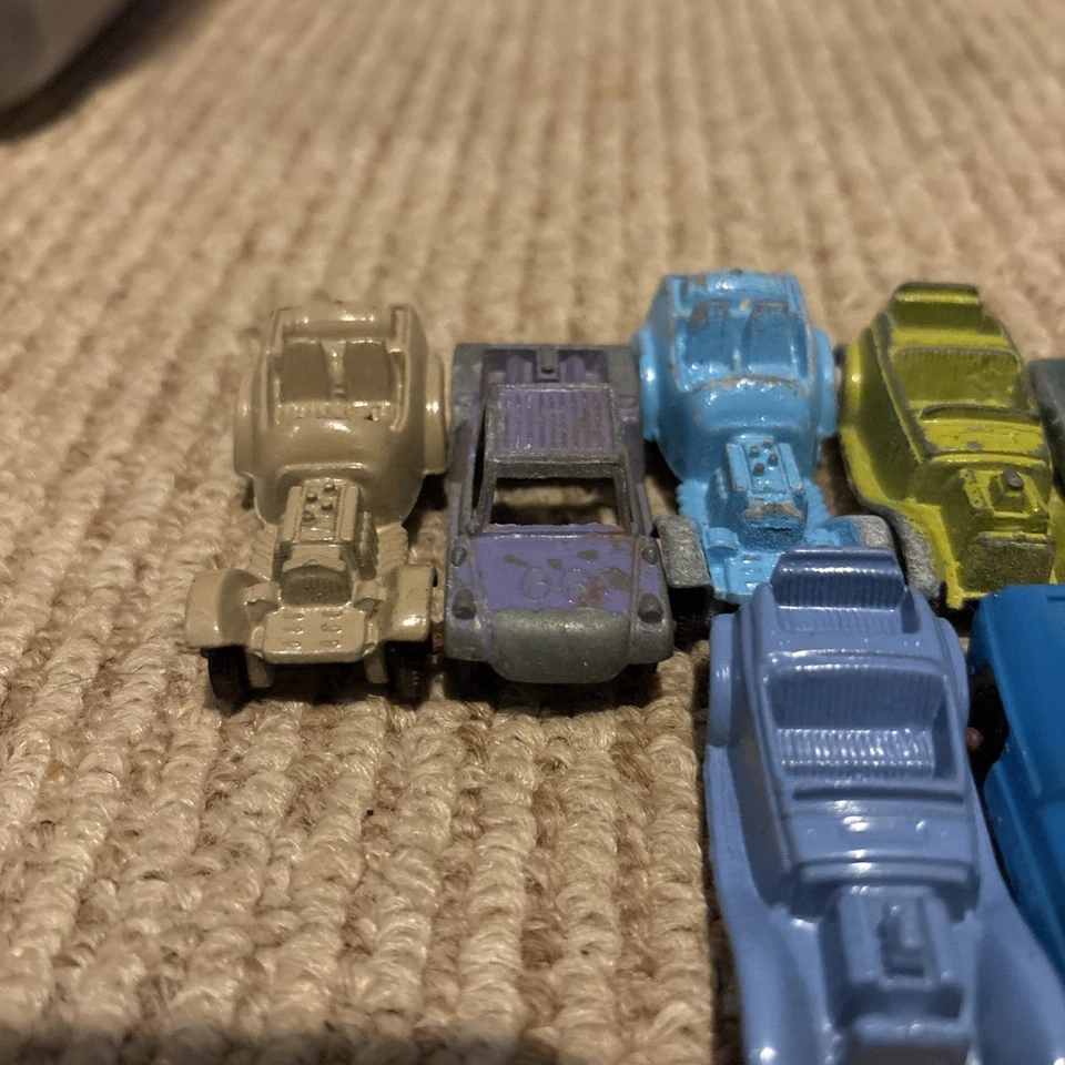 Lot Of 10 Vintage Tootsie Toy Diecast Metal Cars And Trucks Junkyard - Image 2 of 4