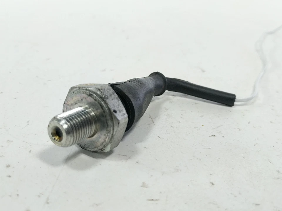 Датчик переключателя 16 Aprilia Tuono V4 1100 895229 - Изображение 2 из 4