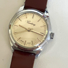 Vintage Century men’s Manual mechanical Wristwatch in ver good condition.