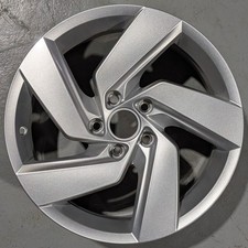 An Excellent 17x7.5 ET51 GENUINE OEM VW Golf MK8 5H0601025E Richmond Alloy