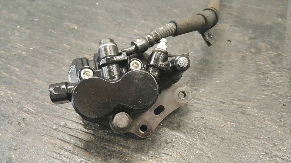 13-16 KAWASAKI NINJA 300 PINZA DE FRENO DELANTERA CILINDRO MAESTRO 2013 2015 2015 2016 Foto 3 de 4