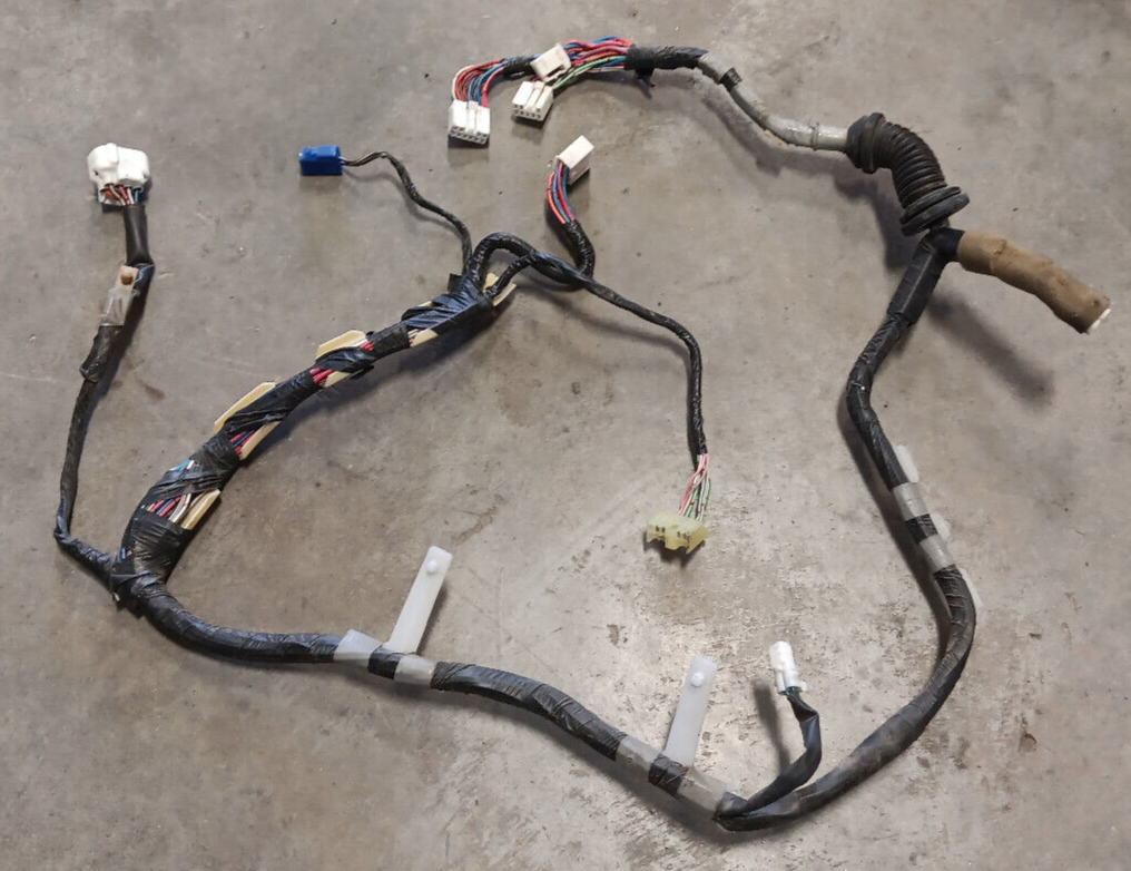 Driver Side Front Door Wiring Harness 1992-1995 Toyota 4Runner Pickup
