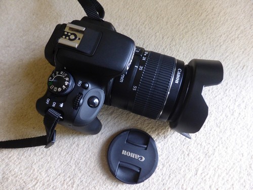 Canon EOS 100D 18.0MP Digital SLR Camera, 18-55mm EF-S Lens & More - USED, DSLR - Picture 15 of 22