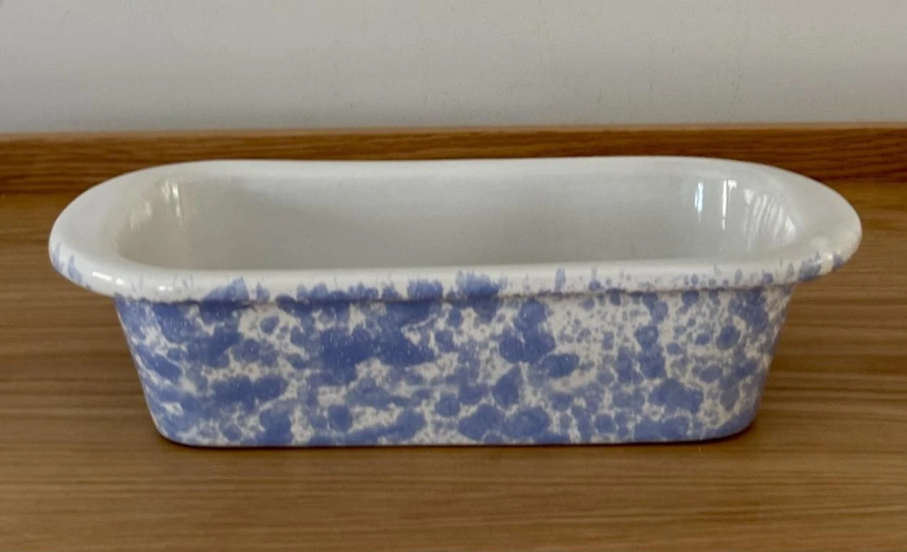 Bennington Potters Morning Glory Blue Stoneware Loaf Pan Baker 1874 dg 12" VG