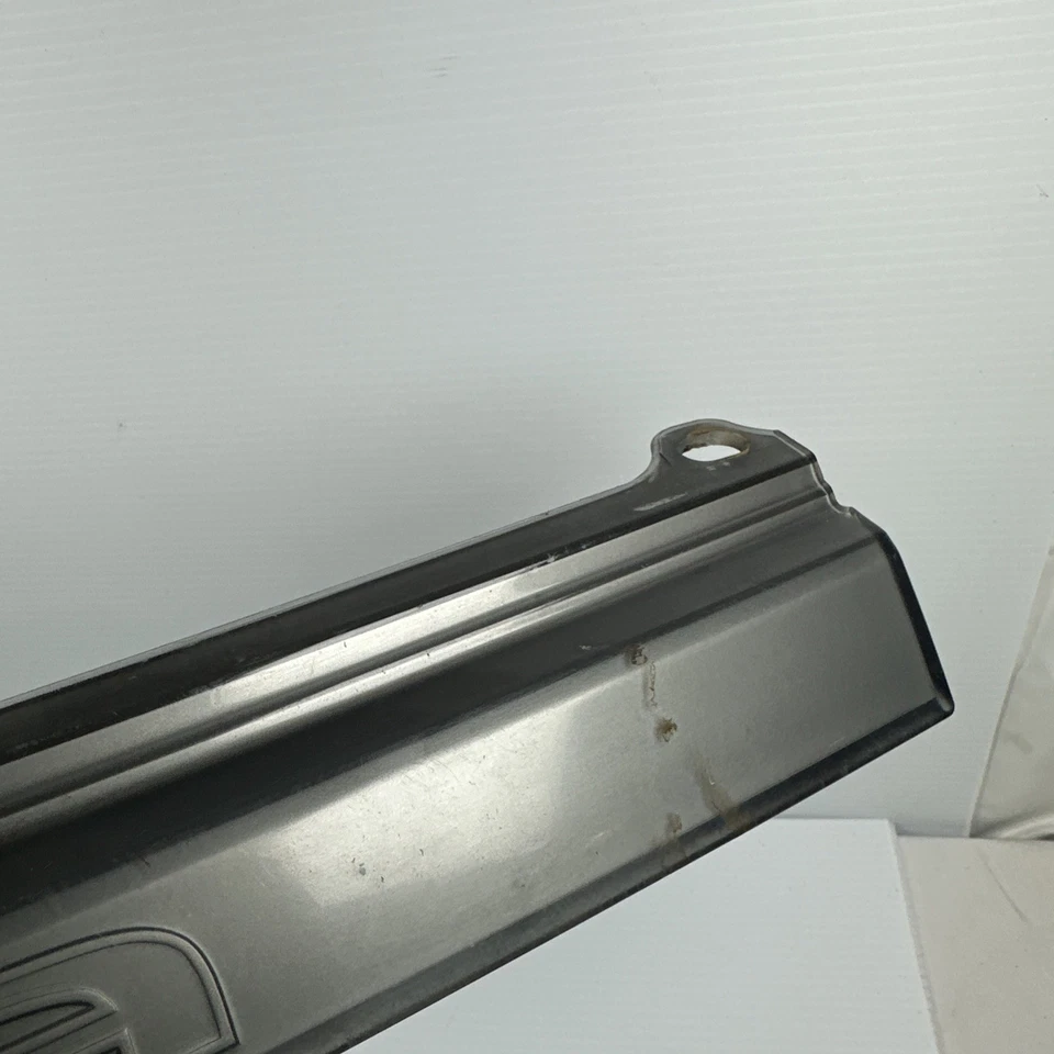 88-89 Toyota Celica GT PARRILLA SUPERIOR CAPÓ EMBELLECEDOR CENTRAL T160 ST161 OEM Foto 2 de 4