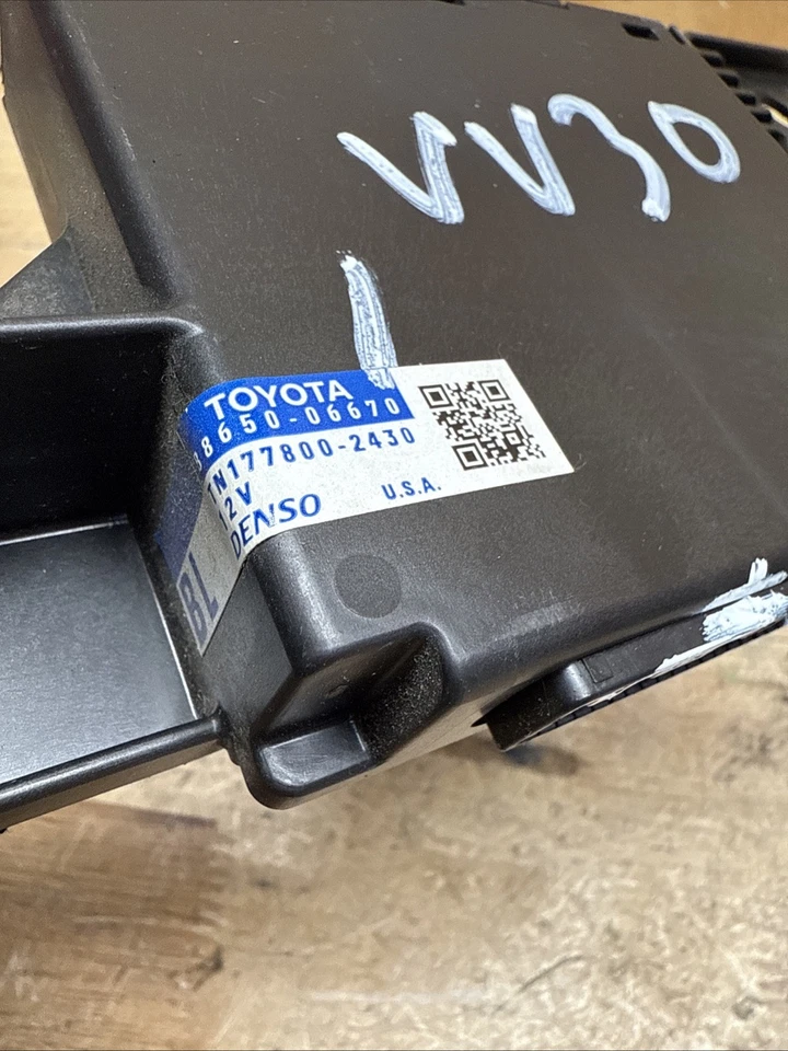 2013 2014 Toyota Camry Module Unit 88650-06670 THIS PART NUMBER MUST MATCH!! - Изображение 3 из 4