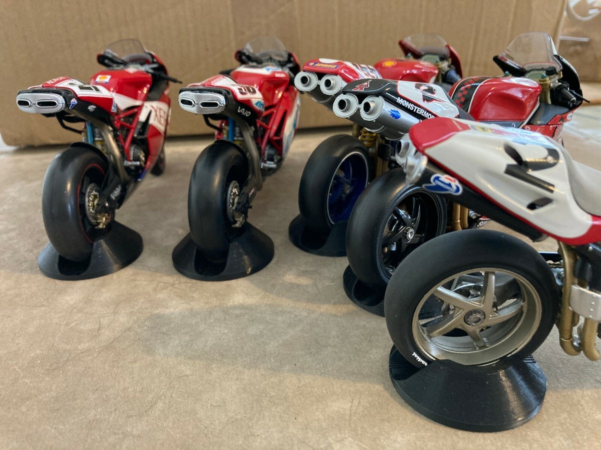 入手難　未開封品❕1/32 DUCATI 60cm ×17cm Minichamps 1/12 Motorcycle Stand. For SUPERBIKE WSBK BSB