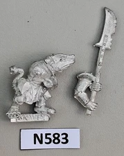 Skaven Ratmen Stormvermin with Halberd GW - (N583) Metal