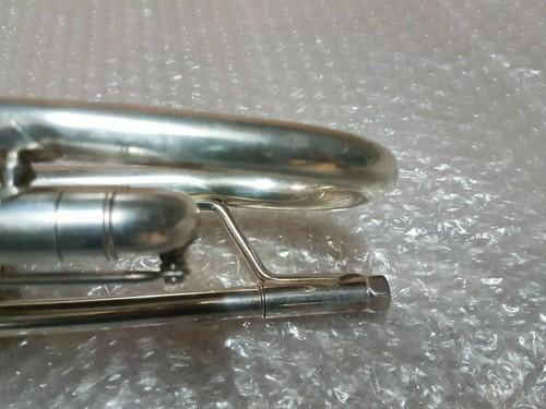 1992 BACH STRADIVARIUS 180 - 37 M L TRUMPET - made in USA - Picture 9 of 9