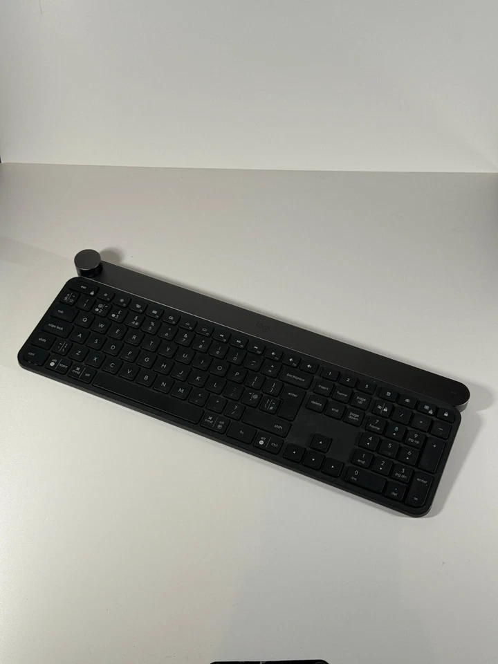 Logitech Craft Wireless Keyboard - Illuminated, Graphite for professionals - Image 3 of 4