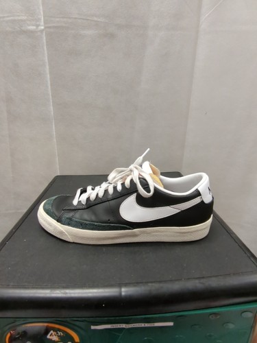 Size 10 - Nike Blazer Low '77 Black White - Picture 7 of 12