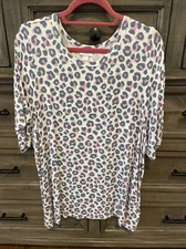 Lularoe Alli Basic T Retail $36