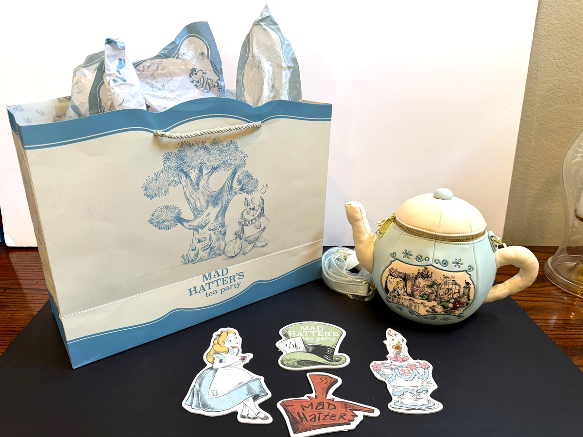 CLUB 33 ALICE IN WONDERLAND TEAPOT LOUNGEFLY CROSSBODY PURSE