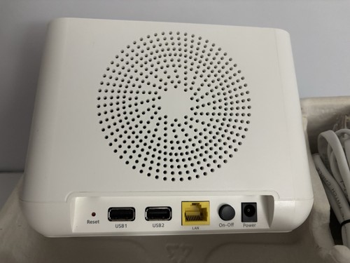 NetGear Arlo Pro VMB4000 Wireless Base Station - Parts Or Repair, Powers On - Picture 4 of 7