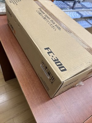 Roland FC-300 Midi Foot Controller- New Open Box Free Shipping