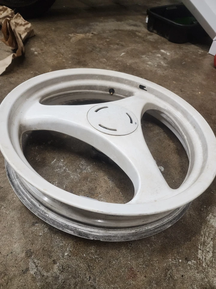 Llanta trasera 17x3 36312310188 BMW K1100 K1100LT 1996 92-97 Foto 2 de 4