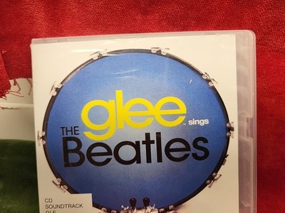 Glee Sings The Beatles (CD, 2013, Columbia) Ex Library - READ
