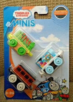 Thomas & Friends MINIS Clarabel, Christmas Percy & Lizard Henry