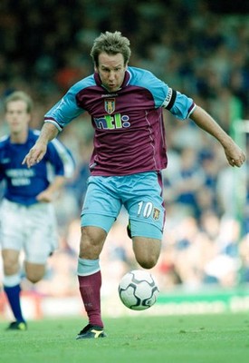Paul Merson of Aston Villa at the FA Carling Premiership match bet- Old Photo