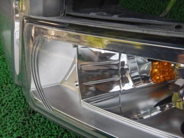 Faro izquierdo Chrysler Jeep Commander 2006 55157207AE [usado] [PA65994780] Foto 4 de 4