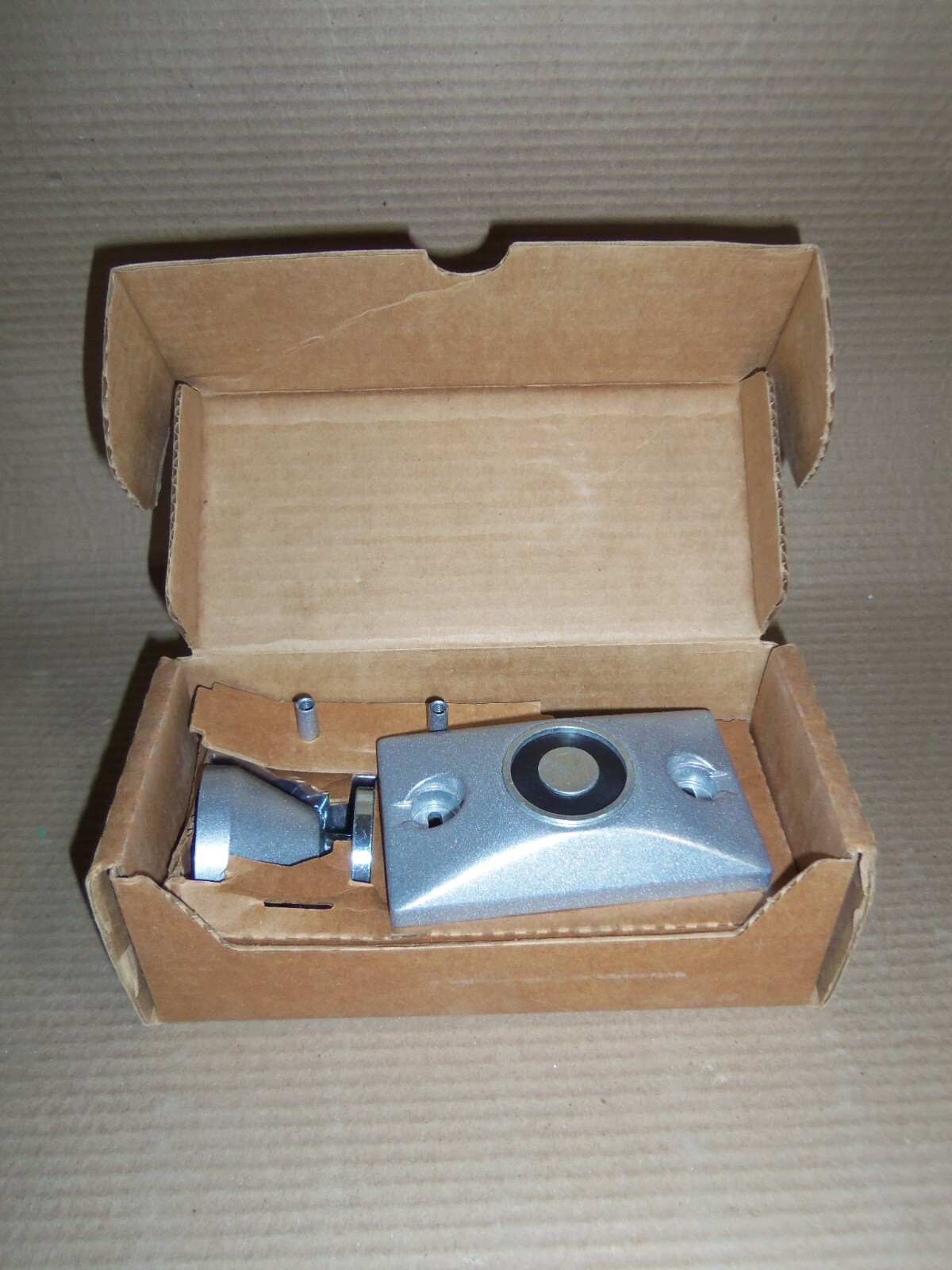 Picture 4 of 4