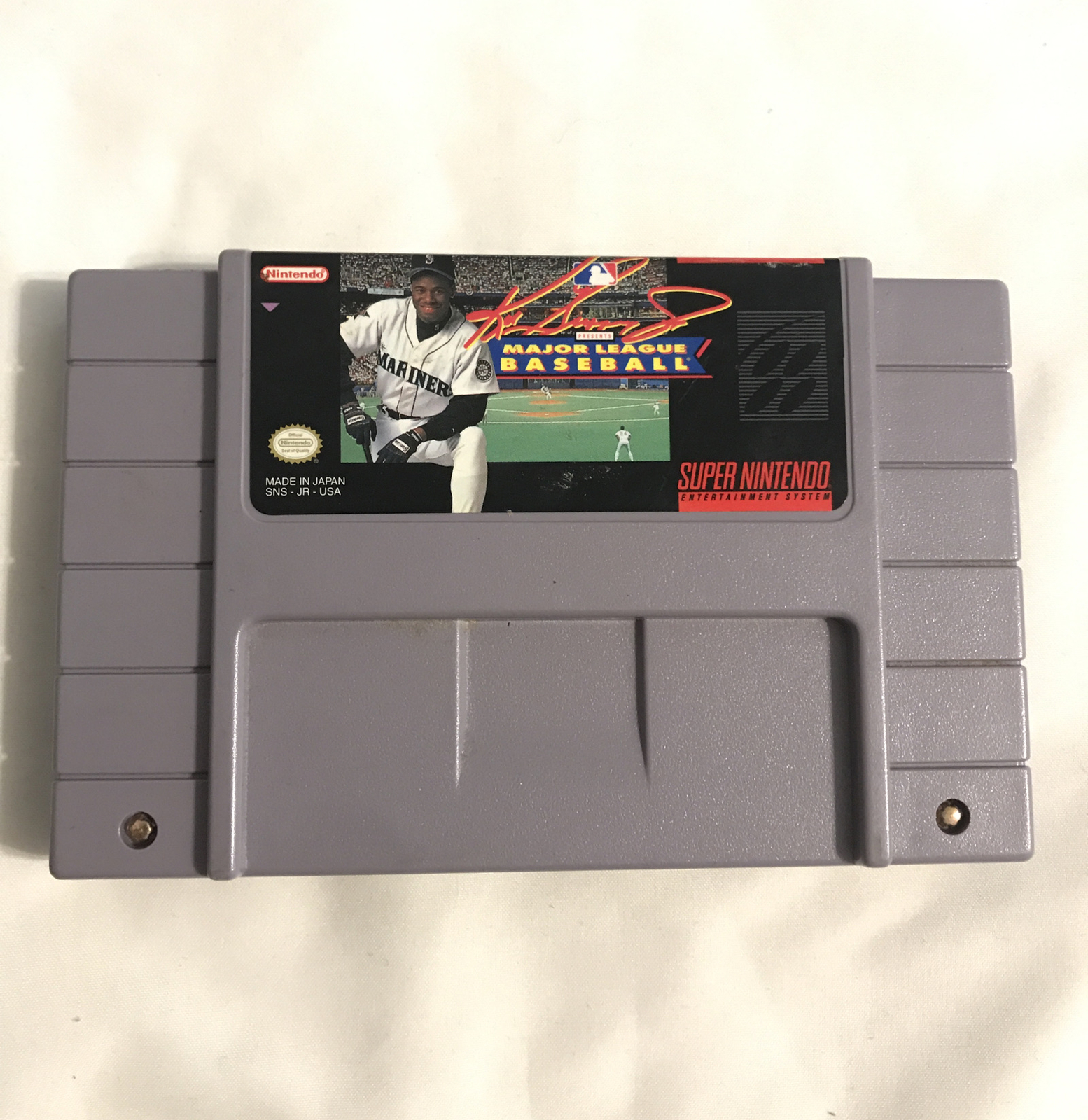 Ken Griffey Jr. Presents Major League Baseball (Super Nintendo Entertainment...