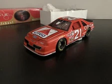 Michael Waltrip 5x Signed Wood Bros 1/24 1996 Ford T-Bird Winston Select Champ