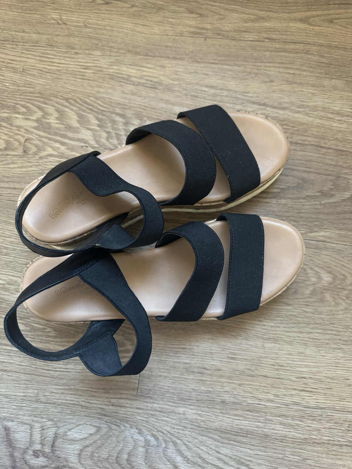 Universal Thread Platform Sandals - image 1