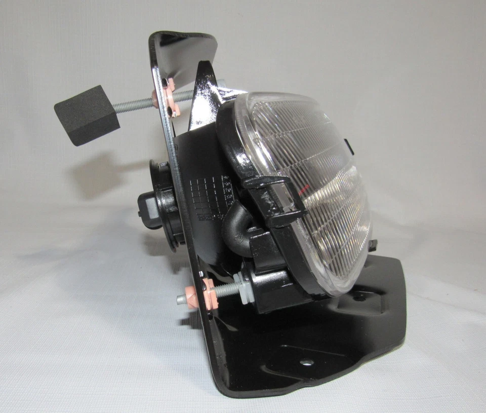 Luz antiniebla de repuesto lado conductor Ford F-150 Heritage 2004 TYC 19-5432-00 Foto 4 de 4