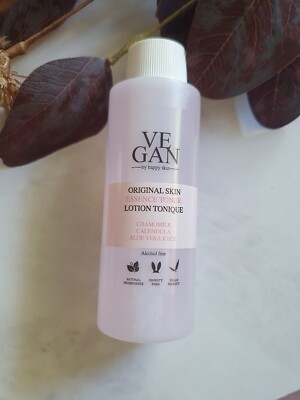 Vegan  by Happy Skin Original Skin Essence Toner mit Aloe Vera &Kamille 100ml