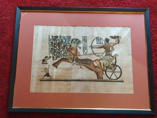 Framed Egyptian Picture on Papyrus of Ramses II at the Battle of Kadesh - 第 1/4 張圖片