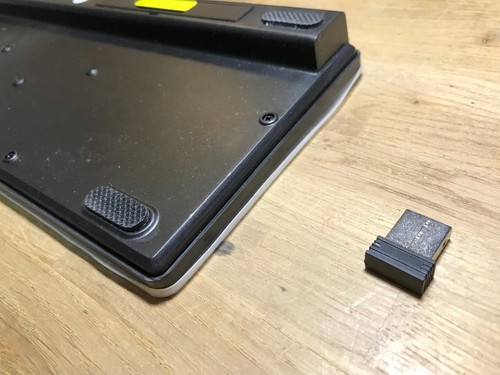 Kabellose 2,4 GHz Maus + dünnes Tastatur-Set + Gummi Silikon Schmutz/Staub Membran Abdeckung - Bild 7 von 10
