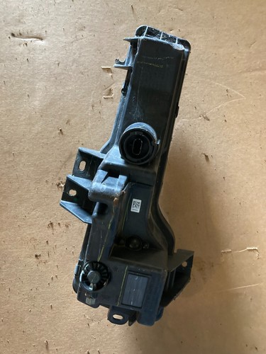 TESLA MODEL S PLAID FOG LIGHT RIGHT 2021- 2023 3 PIN LED 1563711-00-C - Foto 2 di 7