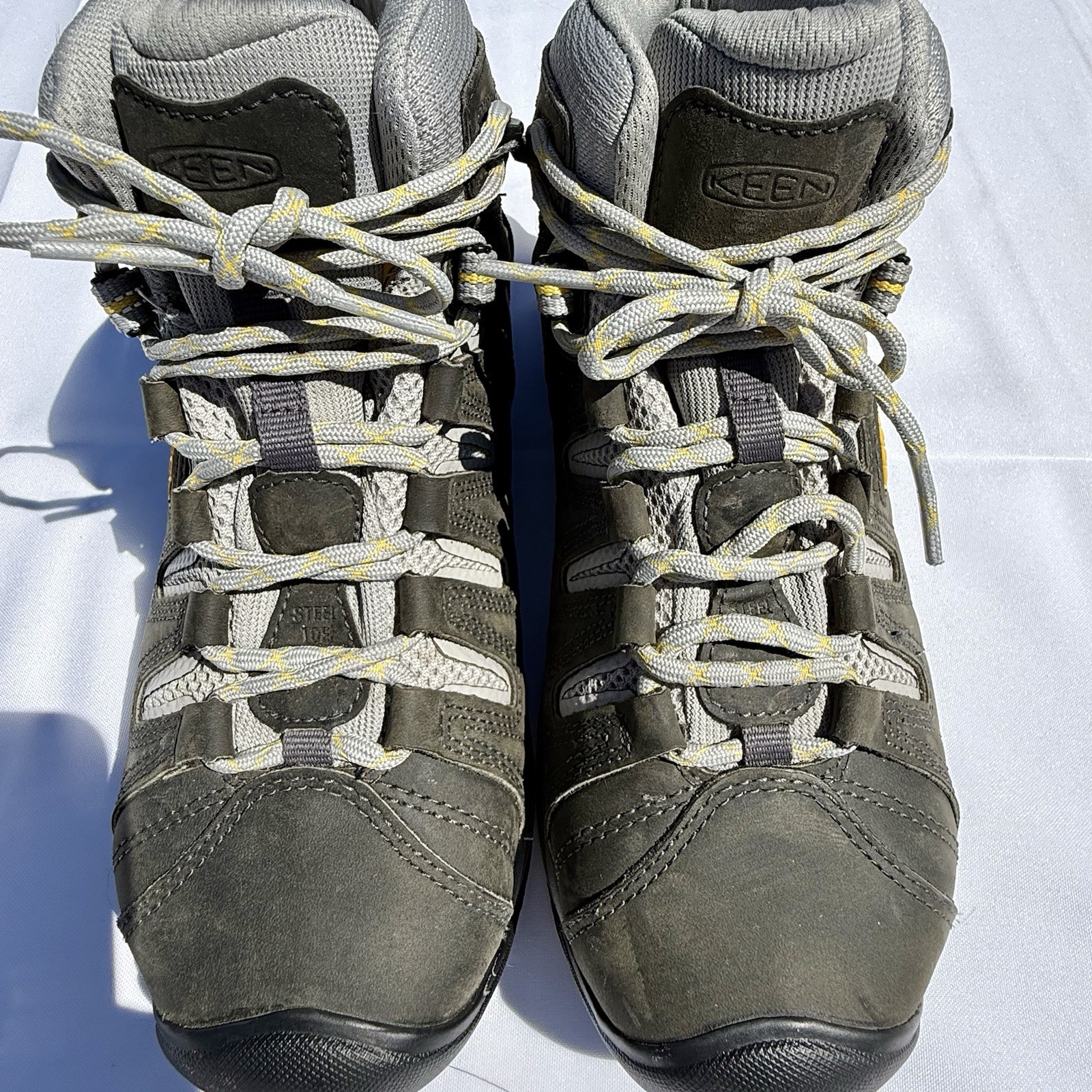 Stivali da lavoro Keen Flint II Mid impermeabili donna taglia 7 5 grigio magnetico punta acciaio EH