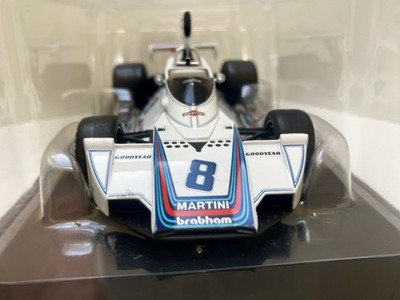 Brabham BT44B 1975 Carlos Pace 1:24 Premium Collectibles + Sammelheft