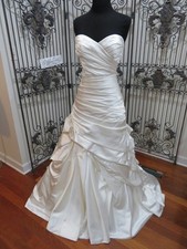 H8 MAGGIE SOTTERO SYMPHONY SZ 12  BEADED WEDDING GOWN DRESS $1899 W JACKET NEW