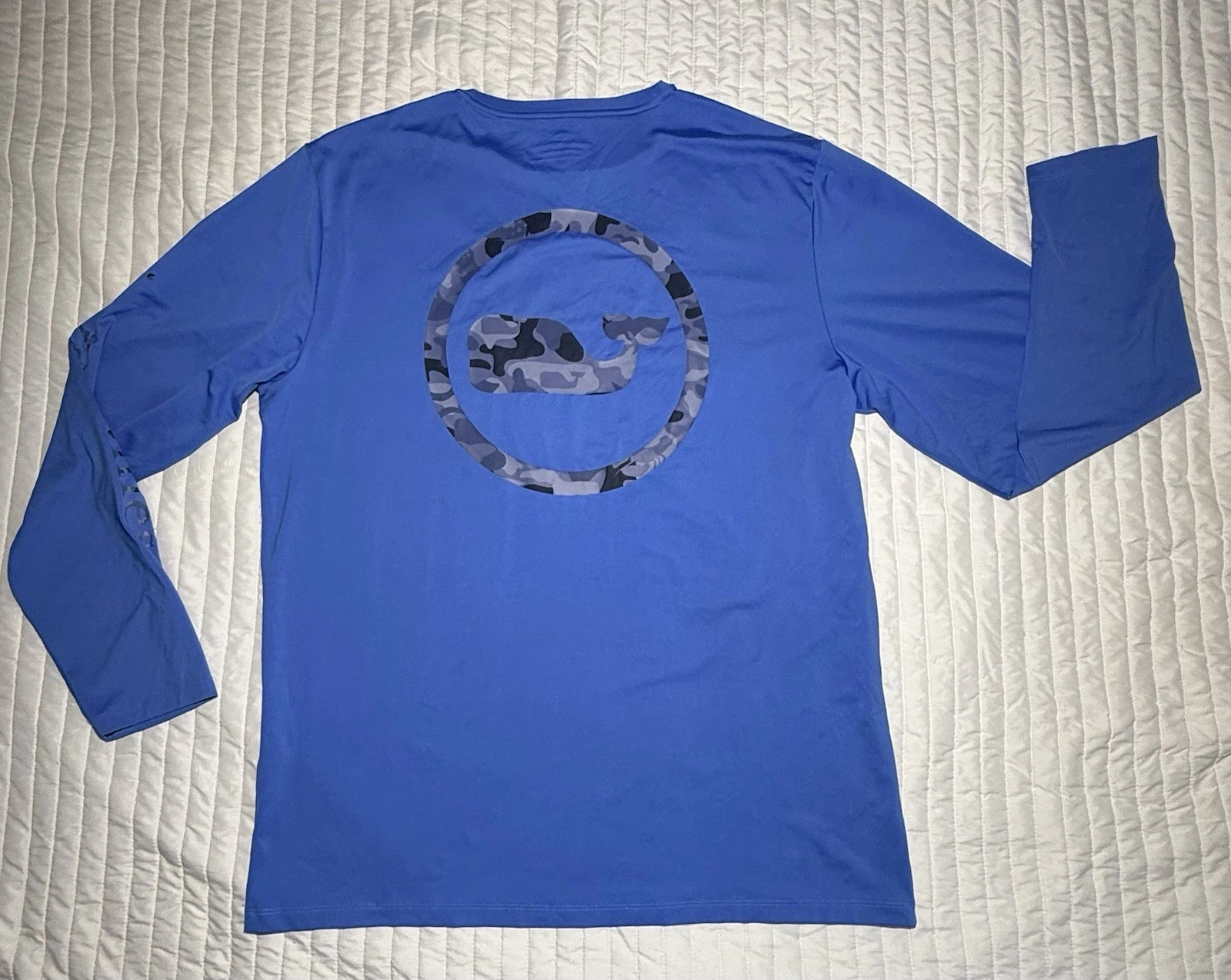 Vineyard Vines Mens Large Blue Performance Stretch Camo Whale Long Sleeve Shirt