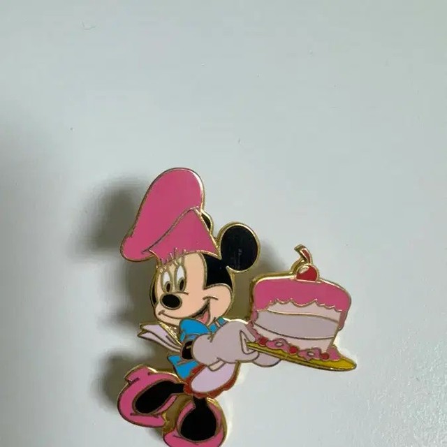 Mini Mouse Chef Pin Badge - Pre-Owned Cute Accessory