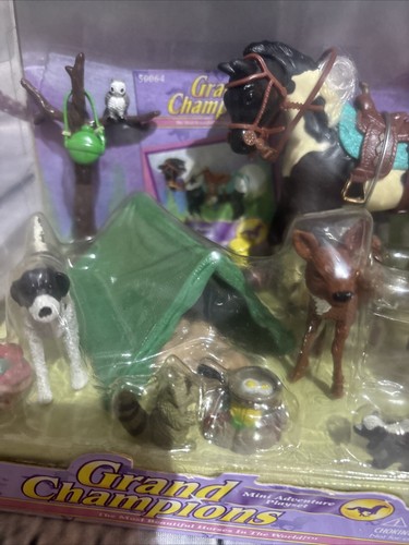 Grand Champions Spielset Mountain Adventure Camping Magic Mini Pferd LESEN - Bild 8 von 8