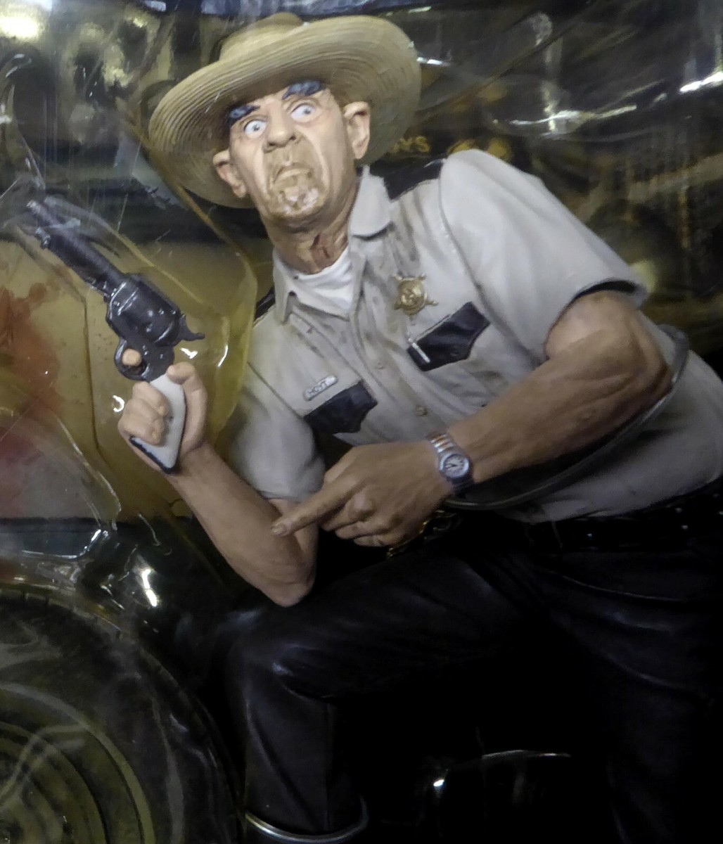 【未開封】テキサス・チェーンソー 「Sheriff Hoyt」フィギュア 未開封】テキサス・チェーンソー 「Sheriff Hoyt」フィギュア