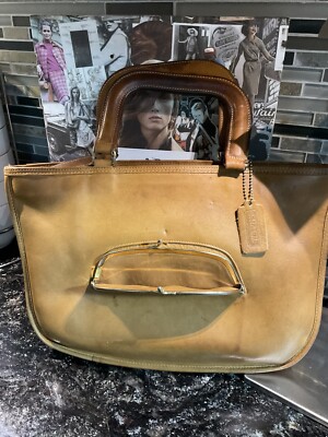 COACH Vintage BONNIE CASHIN Leather Watermelon Kisslock 9441